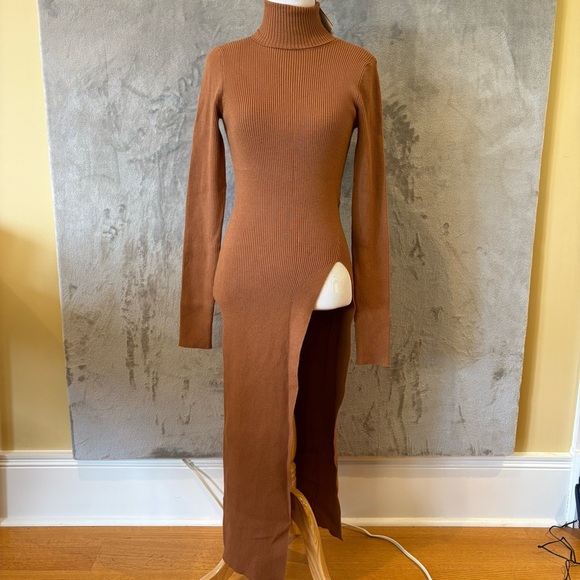 NWT Astr the Label Camel Ribbed Turtleneck Stretch Dress Wmn’s Sz XS - Picture 1 of 13